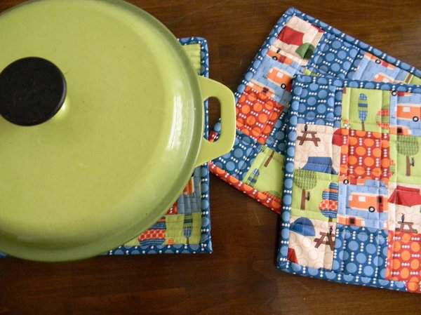 Wisbrun RoughingItPotholders5